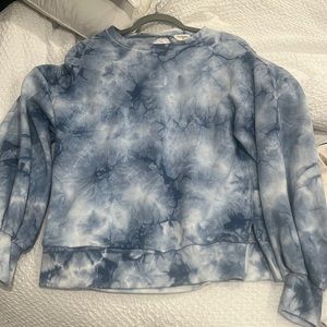 World market sweater size small